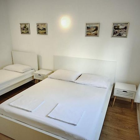 Apartment Buco Starigrad Paklenica Εξωτερικό φωτογραφία