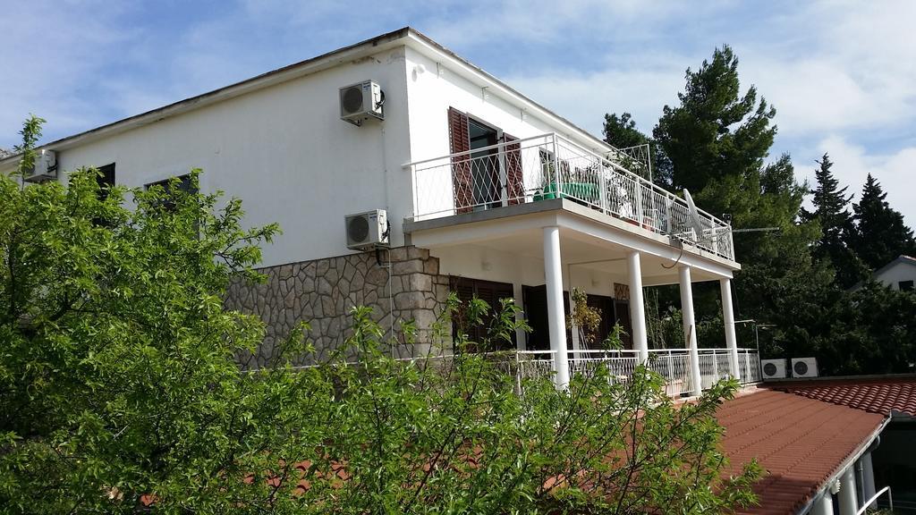 Apartment Buco Starigrad Paklenica Εξωτερικό φωτογραφία